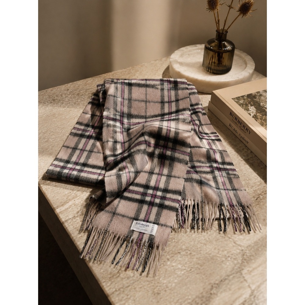 Edinburgh Scarf OS Beige Purple Excellent 100% Lambswool Plaid Fringe Scottish